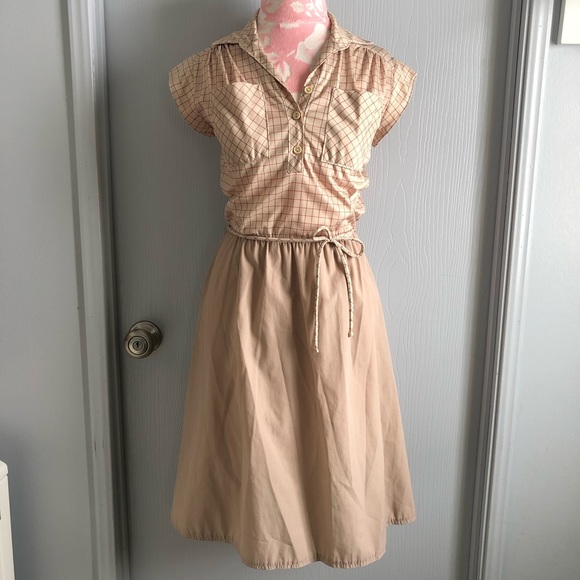 Ms. Sugar Dresses & Skirts - Vintage Ms. Sugar Tan Cap Sleeve Dress